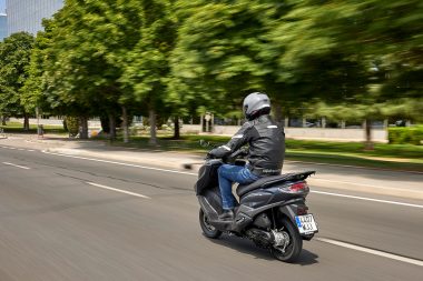 suzuki gama scooter 125 2023 9