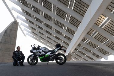 Kawasaki Ninja 7 Hybrid 2024 opinion prueba 3