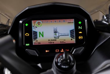 Kawasaki Ninja 7 Hybrid 2024 precio detalles 41