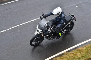 triumph tiger 1200 gt rally pro explorer 2024 6