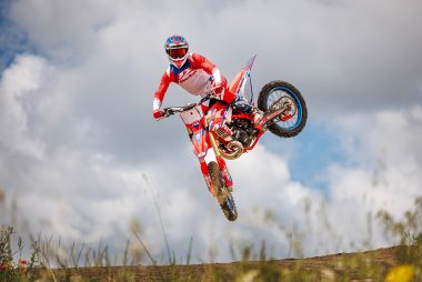 Beta RX 300 2025 1 Beta RX 300 2025 accion9