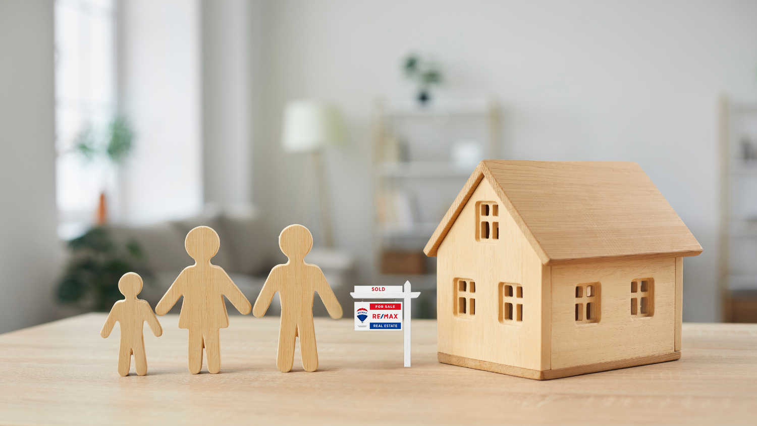What Happens to a Tenant When a Landlord Sells