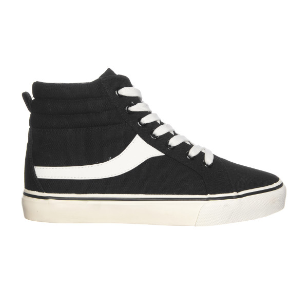 Hoge Sneakers Too Bizzy voor €15