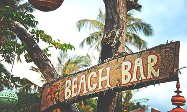Beach Bar Crawl Activity for Stag Weekends