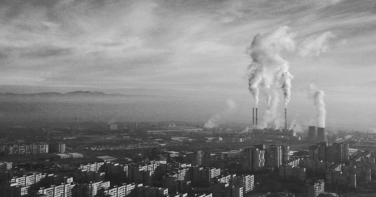 New report finds tackling climate change and air pollution together could save trillions