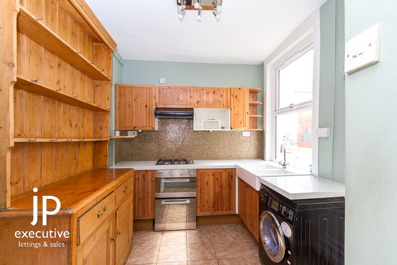 POMEROY STREET CARDIFF BAY UNFURNISHED TWO BEDROOM HOUSE