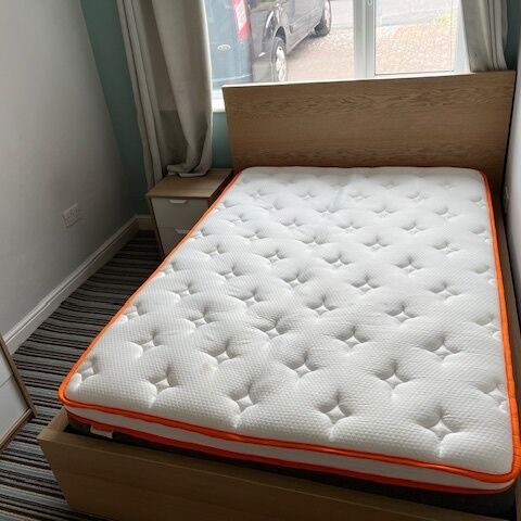 Conisborough Ensuite Room To Let