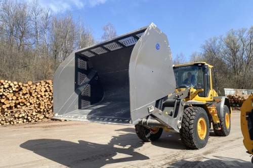 DEKPOL STEEL High Tip Wheel Loader Buckets - Reliability & Durability by design