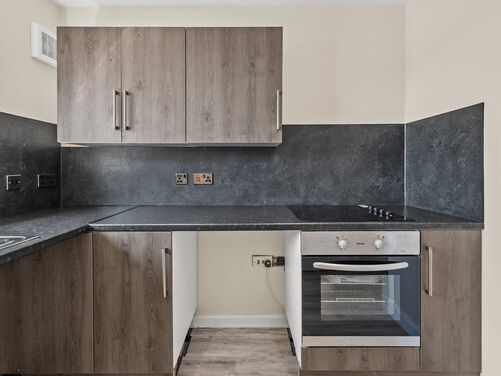 Stirling Road, Tullibody, FK10 2QE