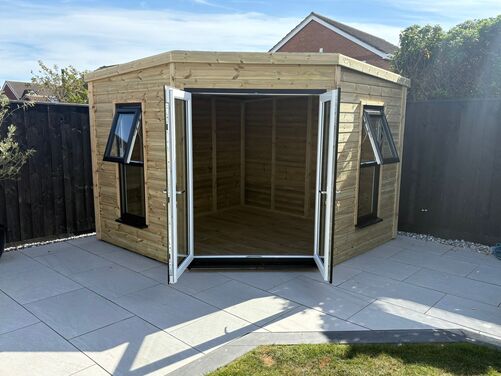 #PVC052 10x10 Corner Summer House