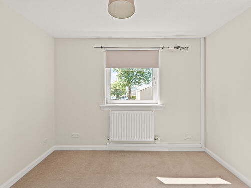 Stirling Road, Tullibody, FK10 2QE