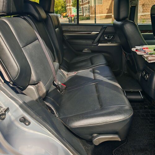 MITSHUBISHI Pajero Shogun 3.8 V6 2012 - Petrol Euro5 Ulez Compliant