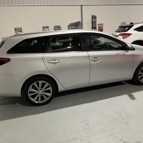 2017 (17) TOYOTA AURIS TOURING SPORT 1.2T Excel TSS 5 DOOR CVT ESTATE # AUTOMATIC #