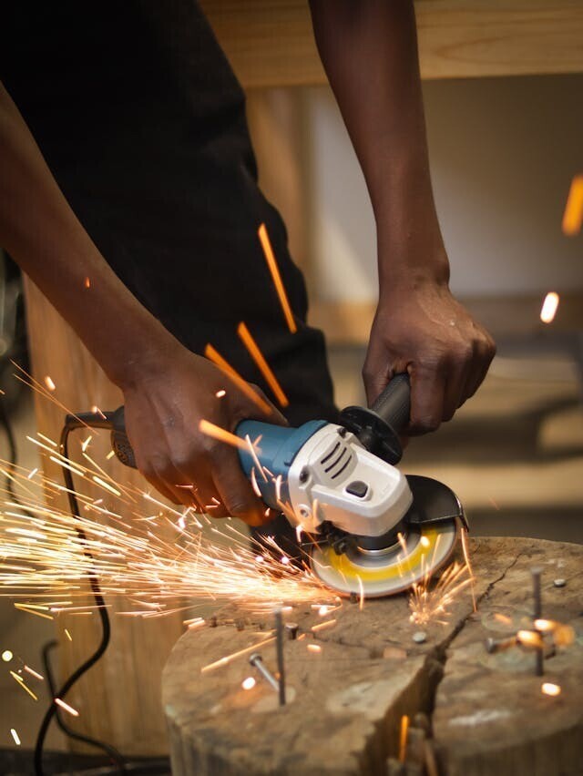 How to Stop Motor Brushes from Sparking?