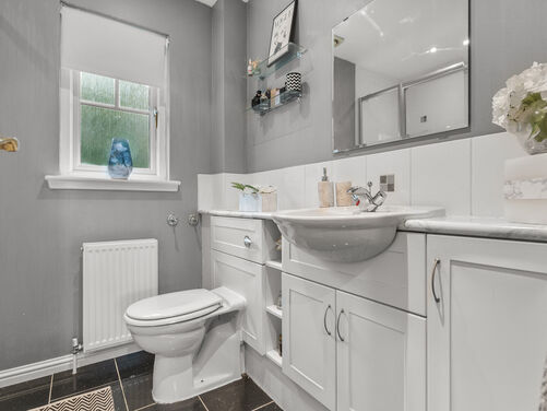 Bryson Place, Larbert, FK5 4FZ