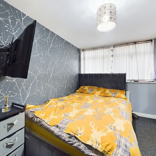 Kirkmuir Drive, Stewarton