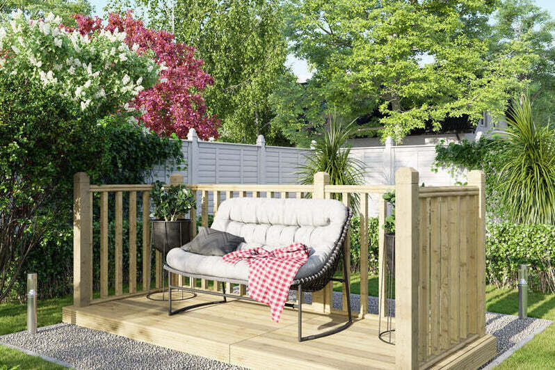 4x10 Wooden Decking with 3 Handrail Sides