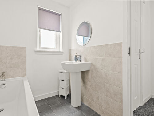 Lanton Road, Larbert, FK2 8SR