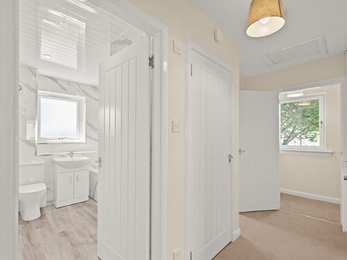 Stirling Road, Tullibody, FK10 2QE