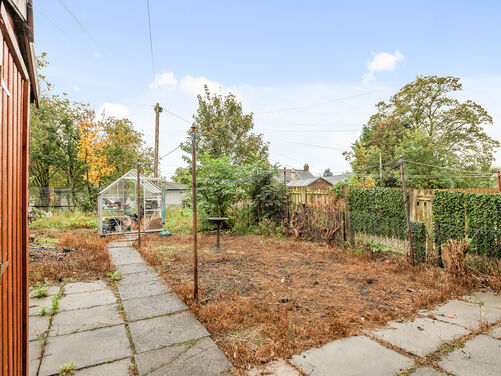 Park Crescent, Sauchie, FK10 3DS