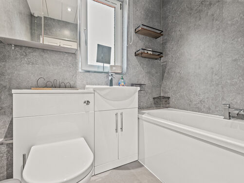 Elizabeth Avenue, Grangemouth, FK3 9DD