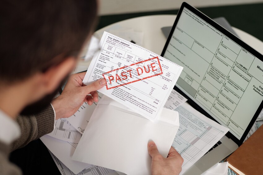 Watertight Contracts and Agreements for Small Businesses
