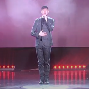 HIGH NOTES & HEARTSTRINGS (Frankie Valli tribute) 