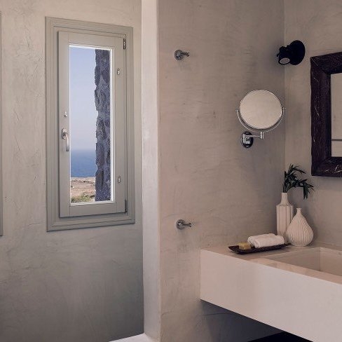 Santo Maris Oia Luxury Suites & Spa