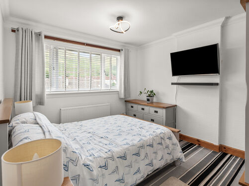 Craigton Crescent, Alva, FK12 5DS