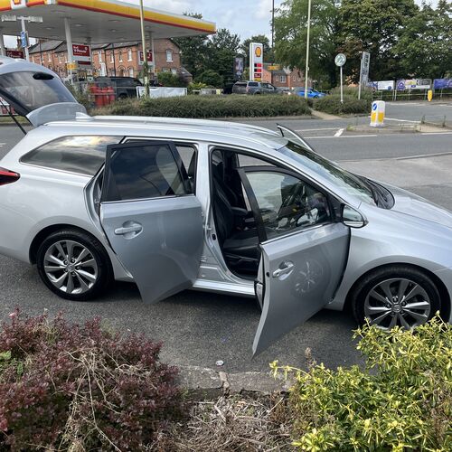 2017 (17) TOYOTA AURIS TOURING SPORT 1.2T Excel TSS 5 DOOR CVT ESTATE # AUTOMATIC #