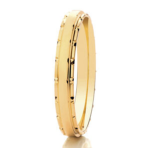 18ct 2.5mm DIAMOND CUT studded edge detail ring