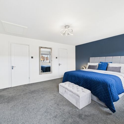 15 Glen Farrar Way 