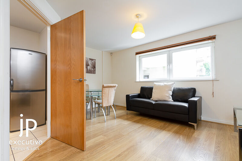 CENTURY WHARF CARDIFF BAY GROUND FLOOR UNFURNISHED TWO BEDROOM APARTMENT. 