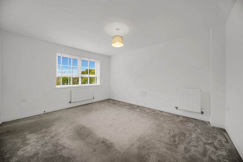 CLOS GLASCOED DINAS POWYS UNFURNISHED THREE BEDROOM DETACHED HOUSE WITH GARAGE 