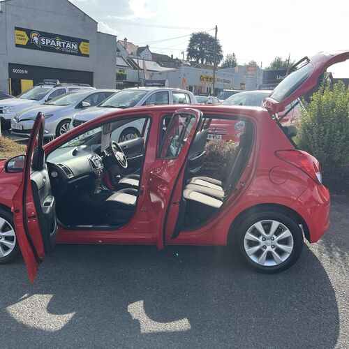 2014 (64) HYUNDAI i20 1.2 ACTIVE 5 DOOR 