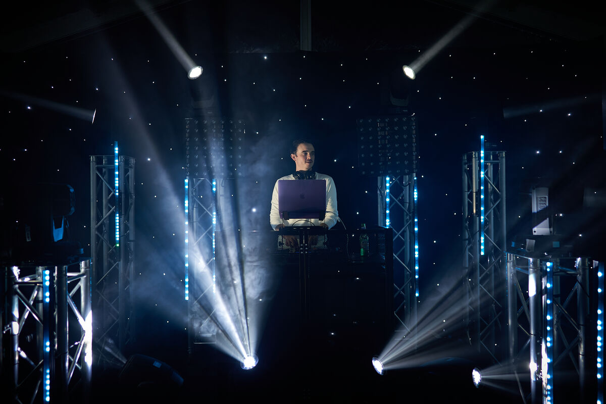 Dj Carl