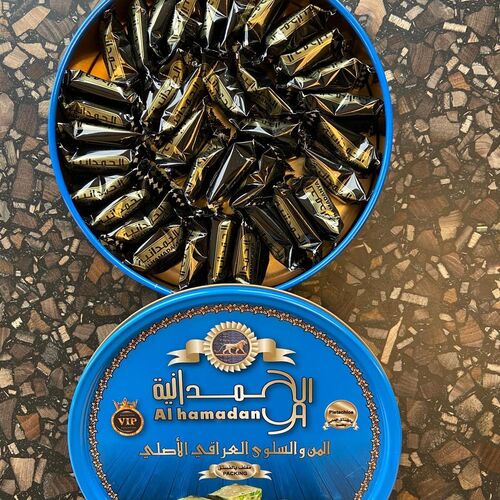 Packed Mann wa Salwa with pistachio