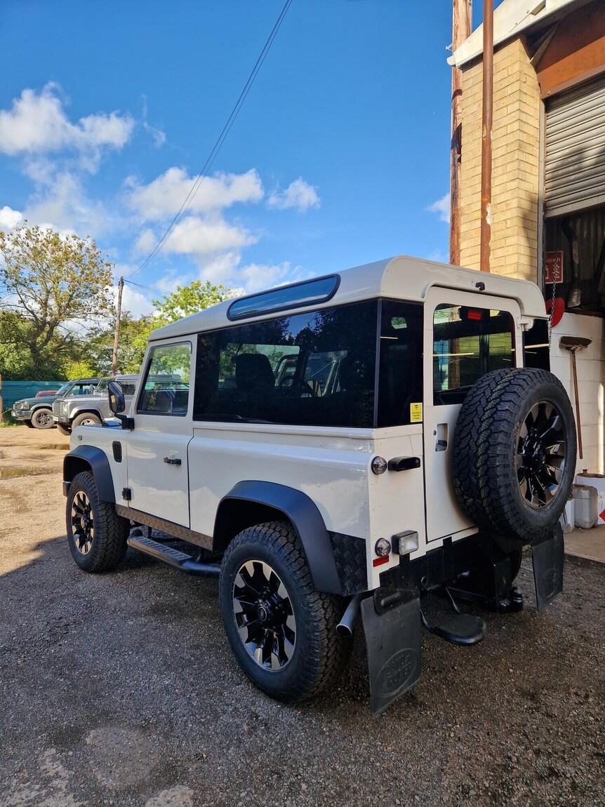 Body Shop Repairs / Interior Trim & Leather Repairs