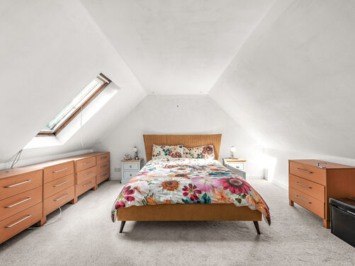 Inzievar Courtyard, Inzievar, Dunfermline, KY12 8HB