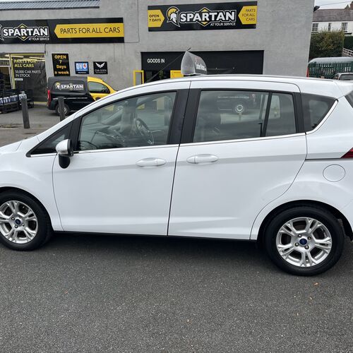 2013 (63) FORD B-MAX 1.4 ZETEC 5 DOOR
