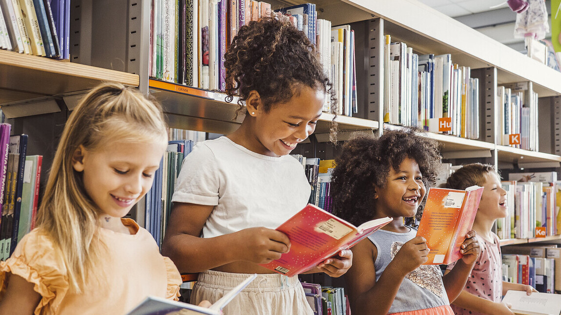 I Am A Teacher/School