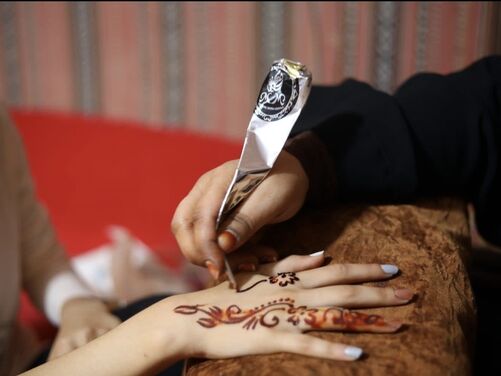 Evening Red Dune Desert Safari With BBQ Dinner