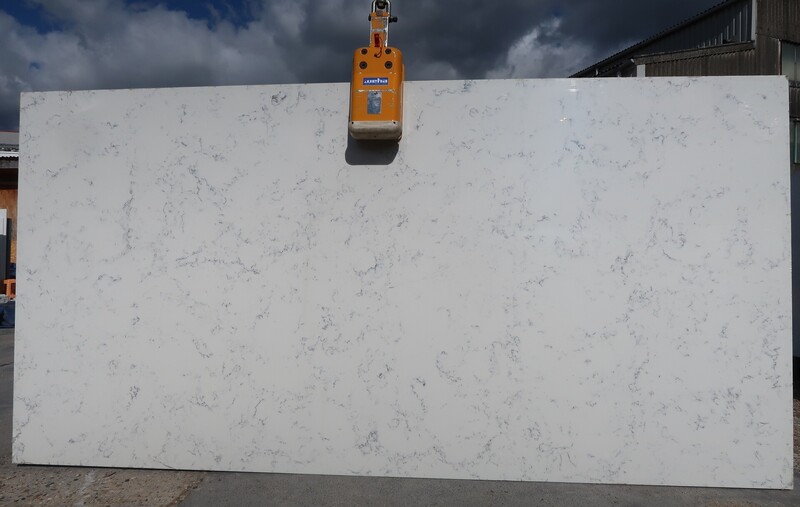 Istone Carrara 