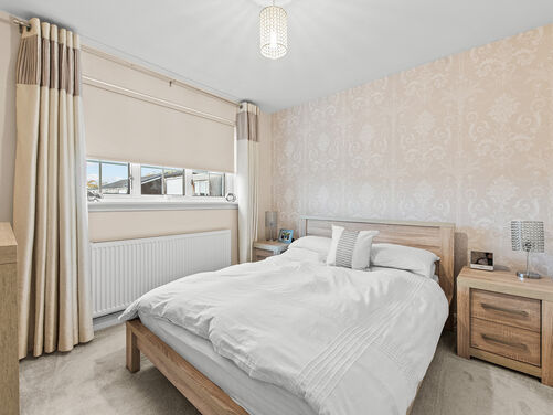 The Cairns, Menstrie, FK11 7HN