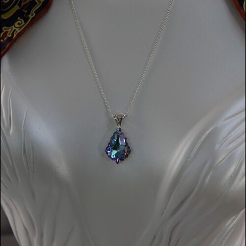 Vitrail Light Baroque Serinity Crystal Necklace