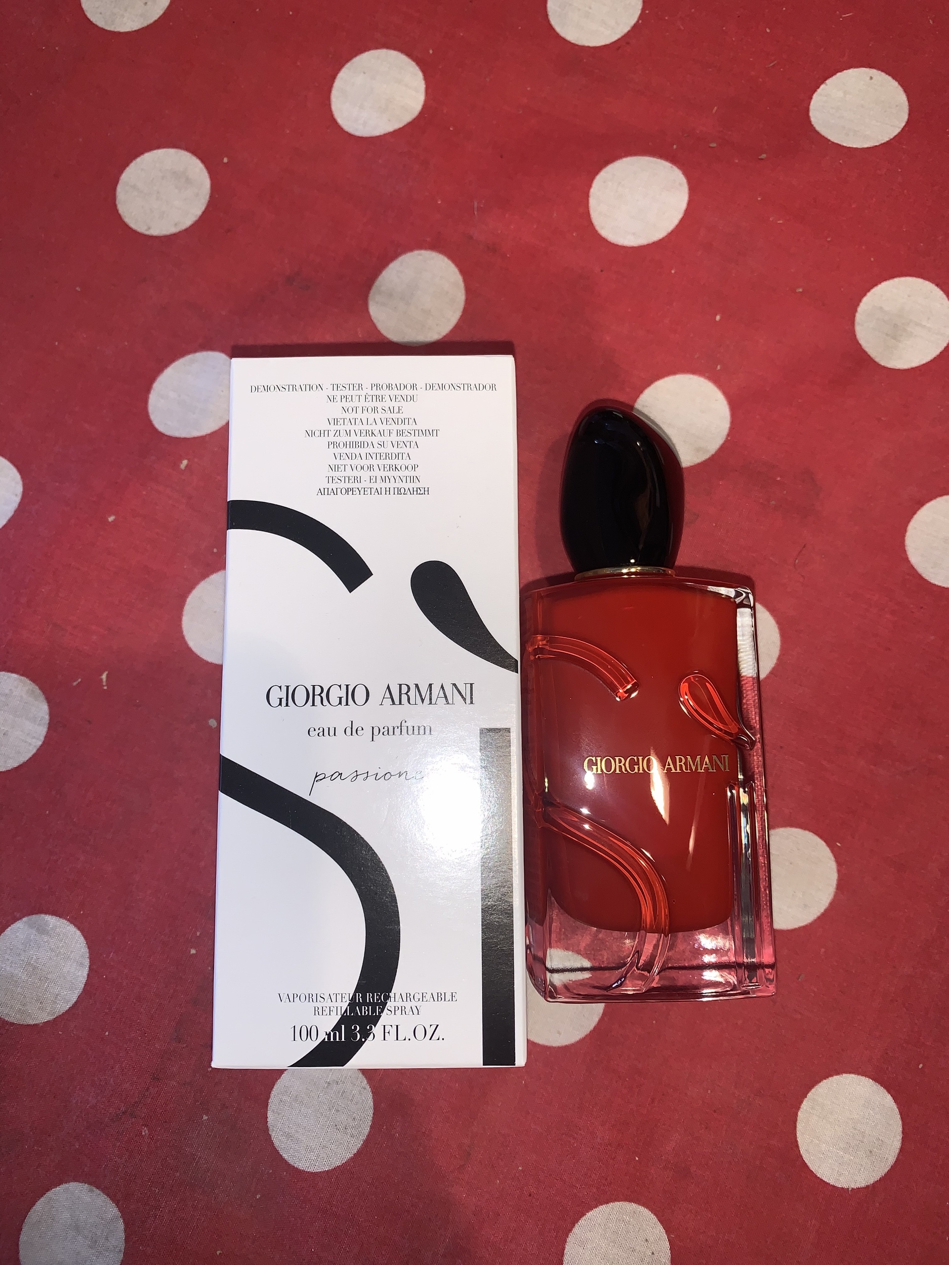 sì passione giorgio armani