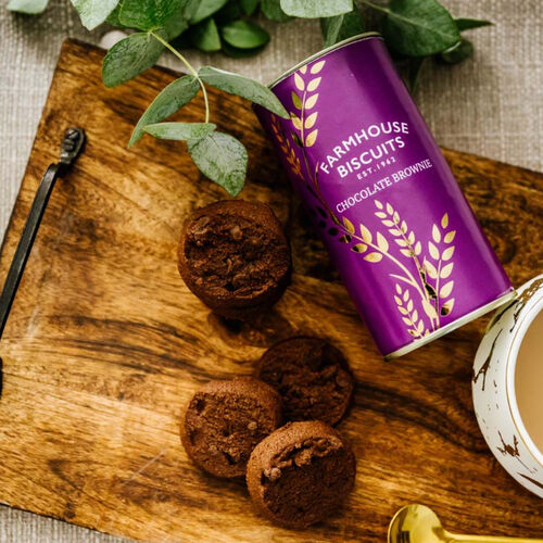 Chocolate Brownie Tube by Farmhouse Biscuits 100g