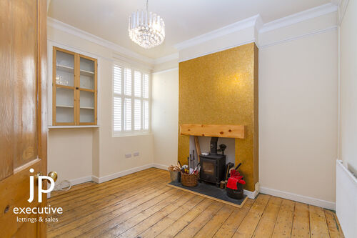 POMEROY STREET CARDIFF BAY UNFURNISHED TWO BEDROOM HOUSE