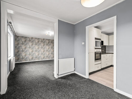 Barnhill Drive, Tullibody, FK10 2RL