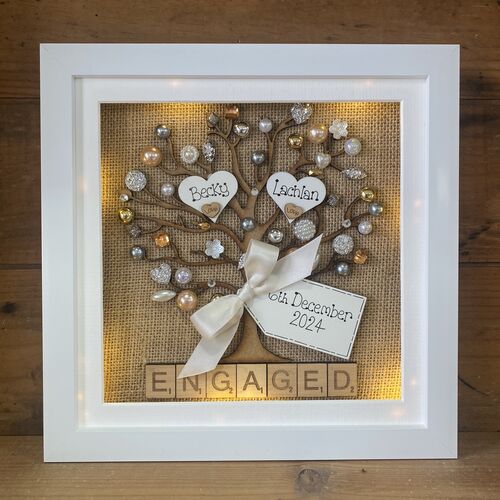 “ Engaged “ tree frame